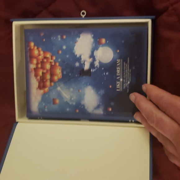 Adorable journal with lock box - Picture 2 of 4